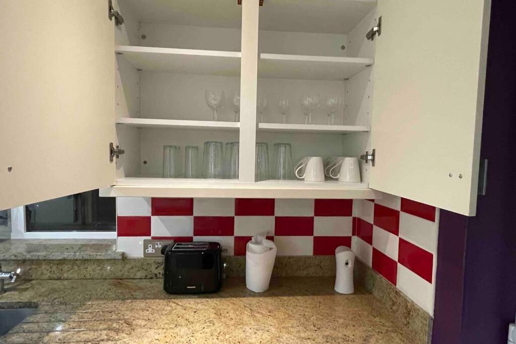 Detached Bungalow II Big Garden II Pet Friendly Villa Hednesford Екстериор снимка