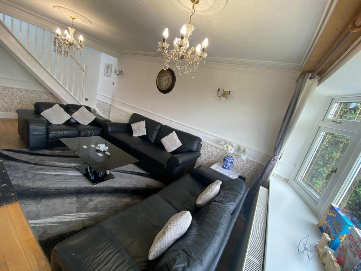 Detached Bungalow II Big Garden II Pet Friendly Villa Hednesford Екстериор снимка