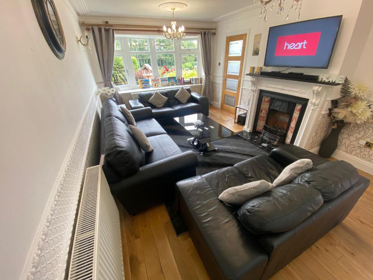 Detached Bungalow II Big Garden II Pet Friendly Villa Hednesford Екстериор снимка